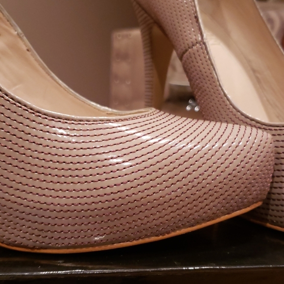 Colin stuart pumps 4.5 inch platform heels - Picture 5 of 5